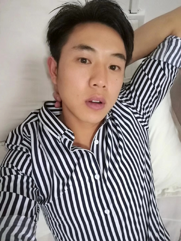 小雷的第二张照片--兴义残疾人相亲网
